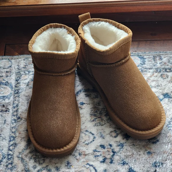 Irazia Cozy Tan Suade-like Ankle Boots - Picture 6 of 7